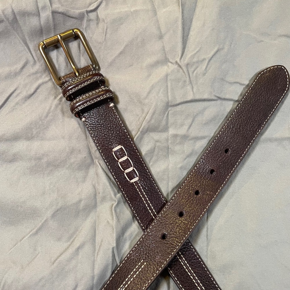 Cole Haan Mens Brown Pebbled Leather Belt Contrast Stitch Brass Buckle Casual